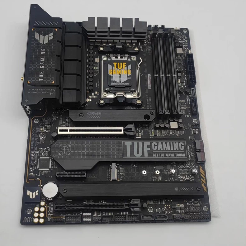 TUF GAMING X670E-PLUS WIFI TUF - Esports Gaming Platform review and price